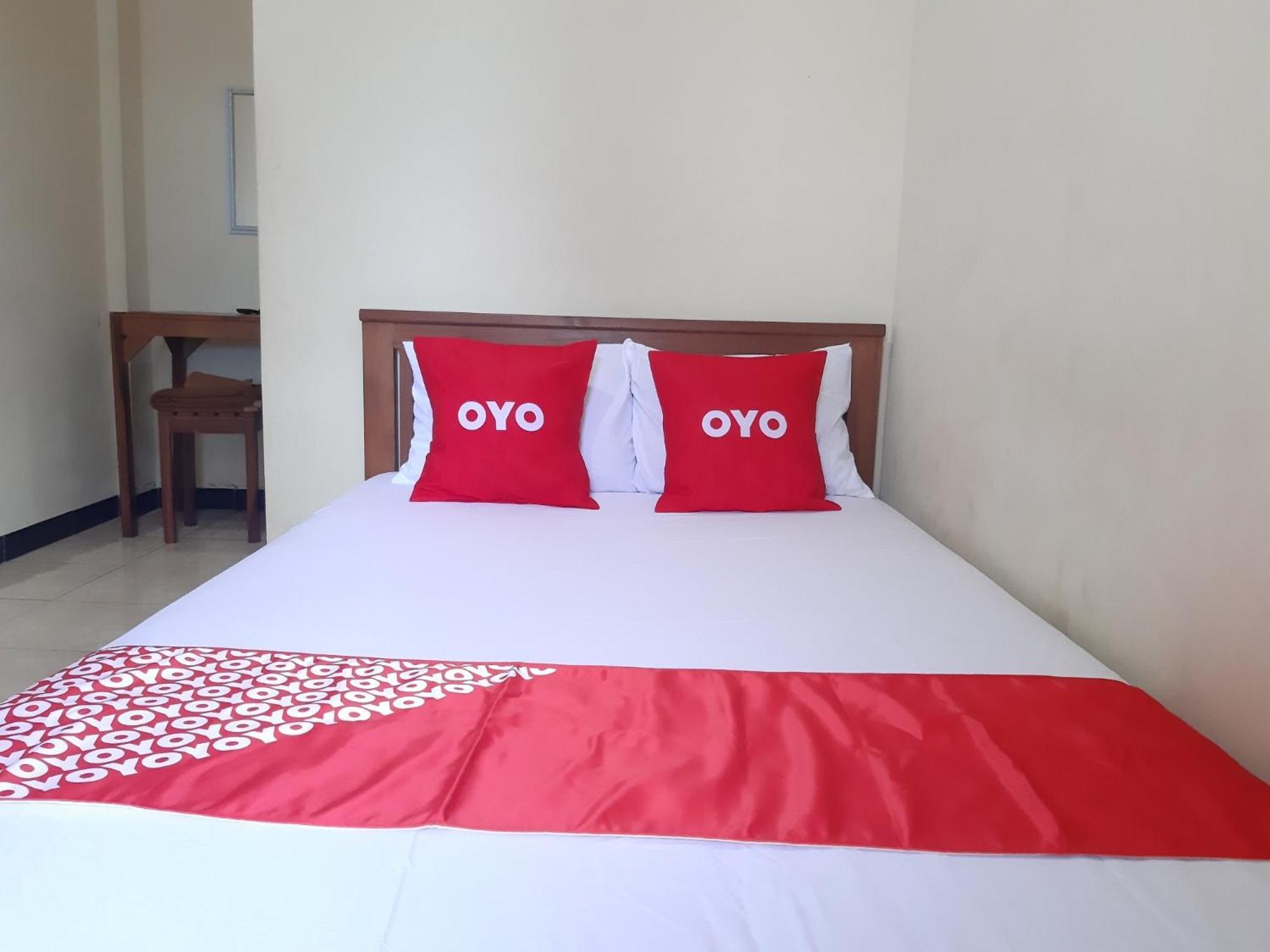 Oyo 2826 Panderman Residence Blitar Zewnętrze zdjęcie