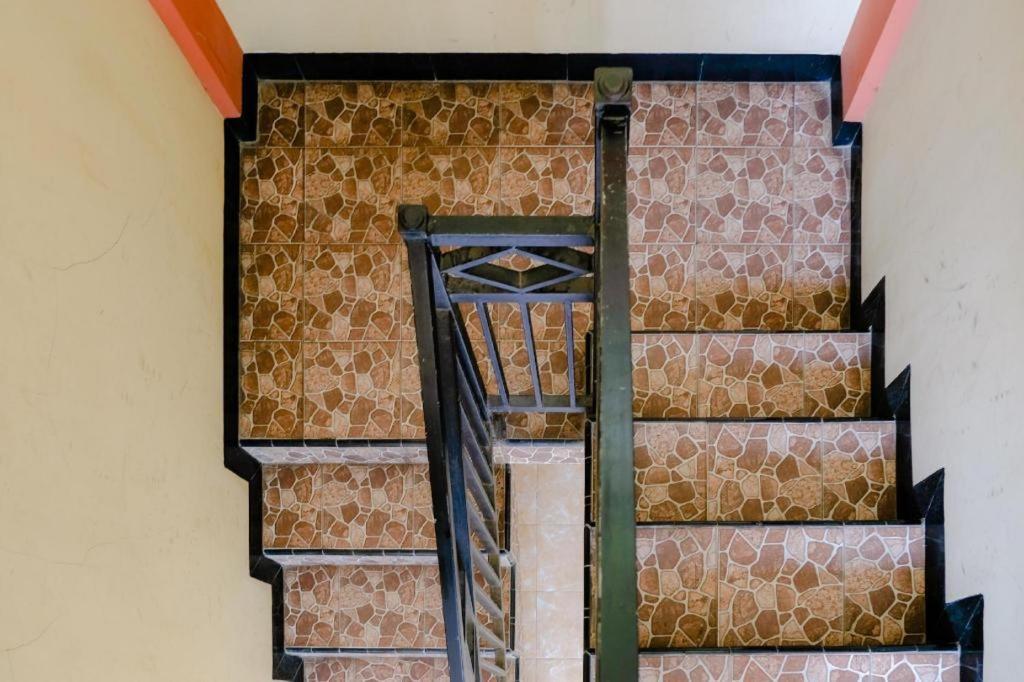 Oyo 2826 Panderman Residence Blitar Zewnętrze zdjęcie